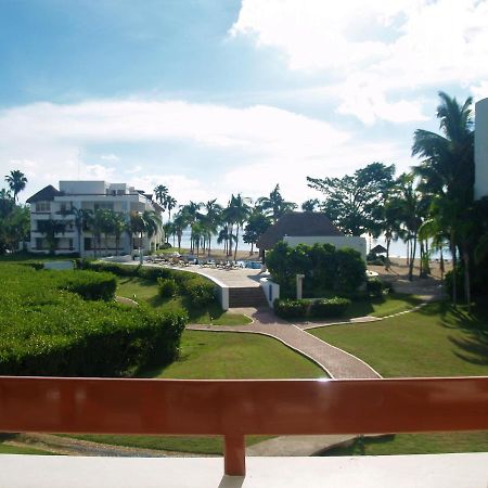 Beachfront Apartment Your Home In โกซูเมล ภายนอก รูปภาพ