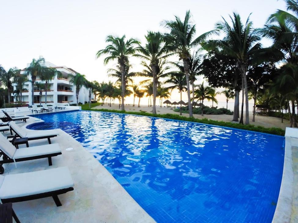 Beachfront Apartment Your Home In โกซูเมล ภายนอก รูปภาพ